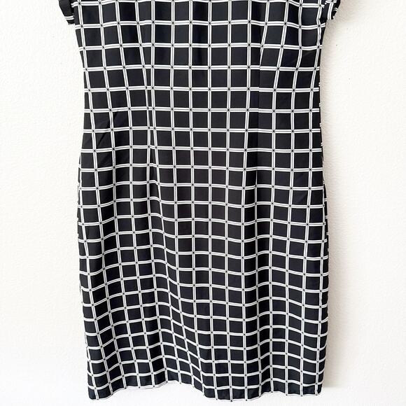 W FOR WOMEN | Black White Shift Dress Straight Cut Sleeveless Skyline | Size 8 - Picture 7 of 8